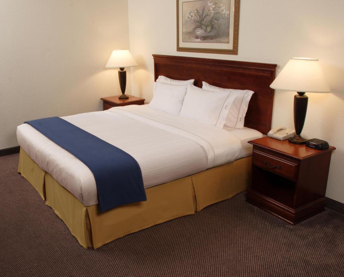 Holiday Inn Express Hotel & Suites Jacksonville Airport By Ihg Quarto foto