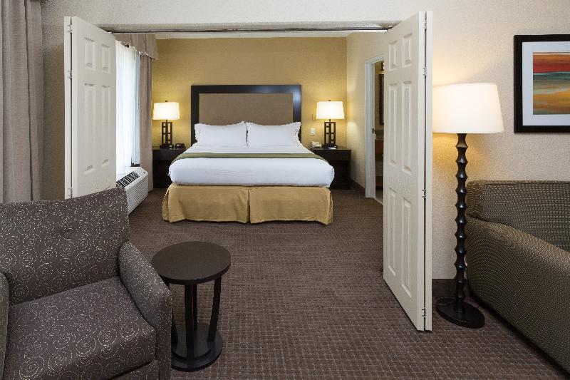 Holiday Inn Express Hotel & Suites Jacksonville Airport By Ihg Exterior foto